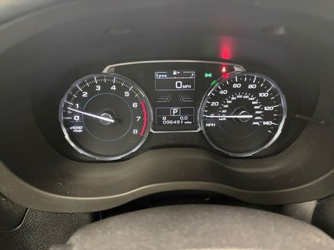 Used 2017 Subaru Forester 2.5i Touring AWD/4WD image 16