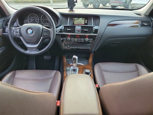 Used 2016 BMW X3 xDrive28i image 12