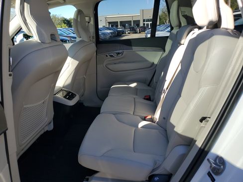 Used 2023 Volvo XC90 B5 Plus w/ Protection Package Premier image 8