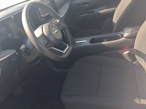 Used 2025 Nissan Kicks S FWD image 5