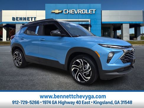 Used 2026 Chevrolet TrailBlazer RS w/ Convenience Package FWD image 1