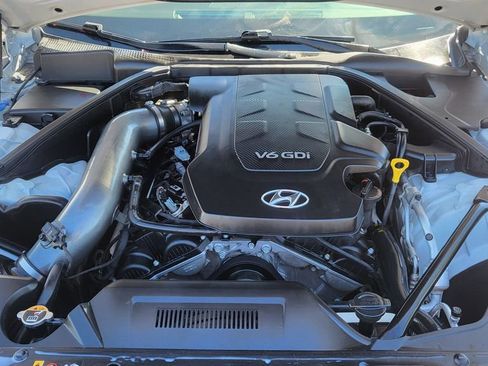 Used 2015 Hyundai Genesis 3.8 w/ Option Group 03 image 43