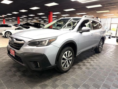 Used 2022 Subaru Outback Premium w/ Popular Package #1 AWD/4WD image 7