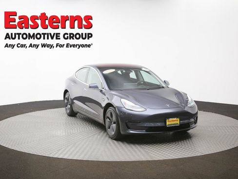 Used 2018 Tesla Model 3 Long Range image 48
