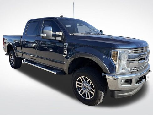 Used 2019 Ford F250 Lariat w/ Lariat Value Package image 7