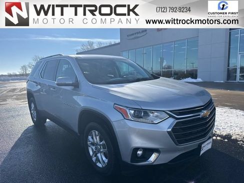 Used 2019 Chevrolet Traverse LT AWD/4WD image 1
