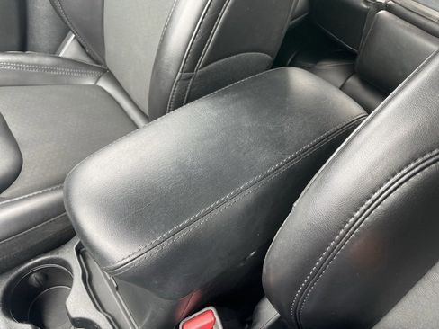 Used 2019 Jeep Cherokee Latitude Plus image 44