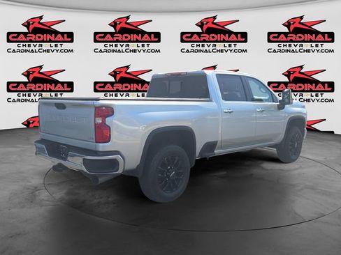 Used 2022 Chevrolet Silverado 2500 LTZ w/ LTZ Premium Package AWD/4WD image 3