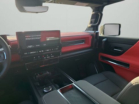 New 2026 GMC Hummer EV 3X w/ Carbon Fiber Edition Package AWD/4WD image 30