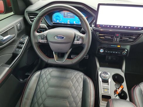 Used 2024 Ford Escape ST-Line Elite w/ Premium Technology Package image 14