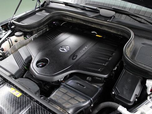 Used 2024 Mercedes-Benz GLE 450 4MATIC image 41