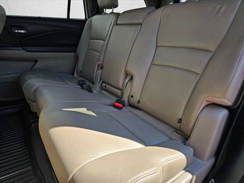 Used 2019 Honda Pilot EX-L image 19
