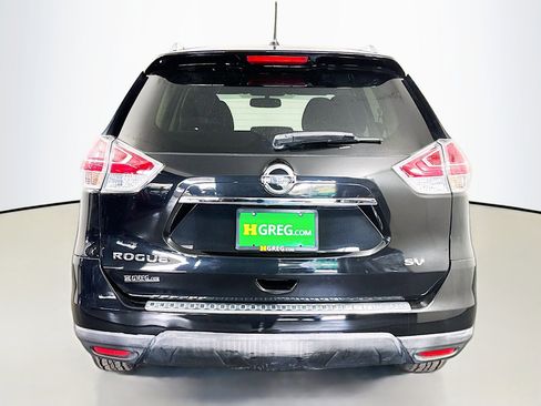 Used 2016 Nissan Rogue SV w/ SV Premium Package image 8