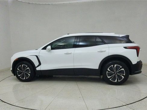 Used 2024 Chevrolet Blazer EV LT image 67