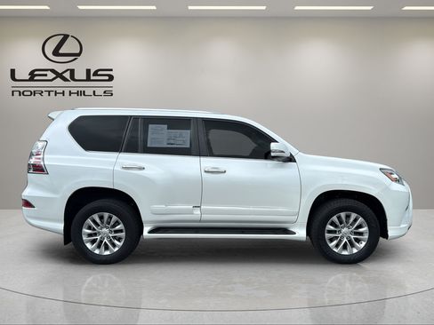 Used 2018 Lexus GX 460 Premium AWD/4WD image 5