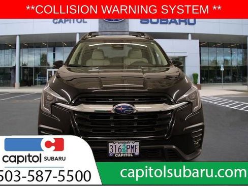 Used 2023 Subaru Ascent Limited image 3