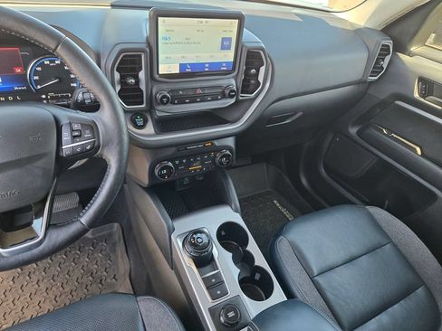 Used 2021 Ford Bronco Sport Outer Banks AWD/4WD image 21