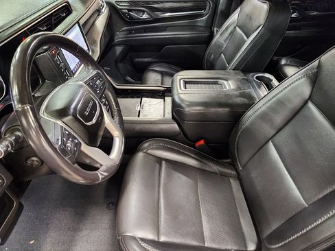 Used 2021 GMC Yukon XL Denali RWD image 31