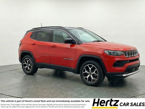 Used 2025 Jeep Compass Limited AWD/4WD image 1
