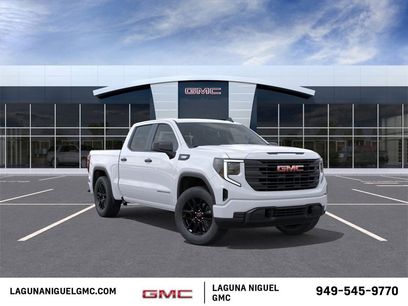 New 2026 GMC Sierra 1500 Pro w/ Graphite Edition
