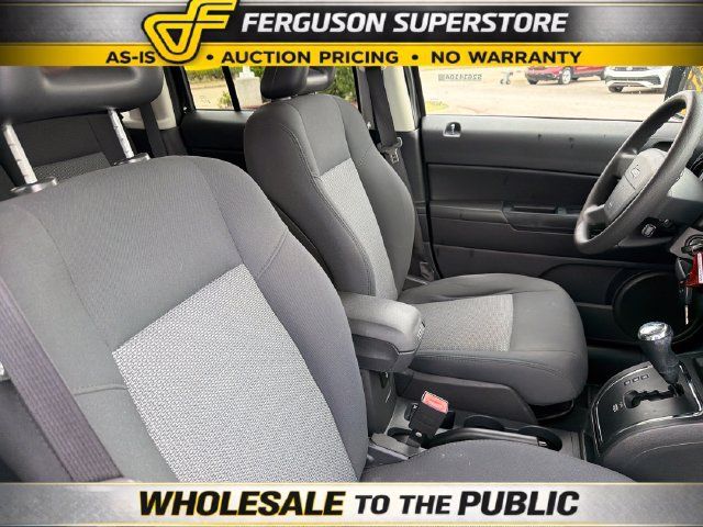 Used 2009 Jeep Patriot Sport AWD/4WD image 25
