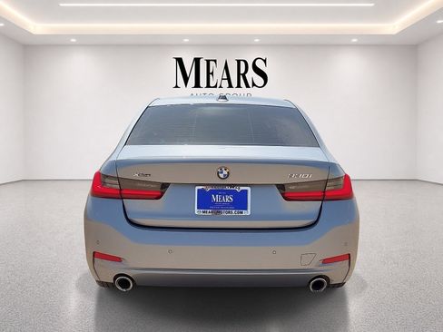 Used 2023 BMW 330i xDrive Sedan w/ Premium Package AWD/4WD image 4