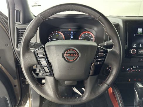 Used 2024 Nissan Frontier PRO-4X w/ Technology Package AWD/4WD image 14