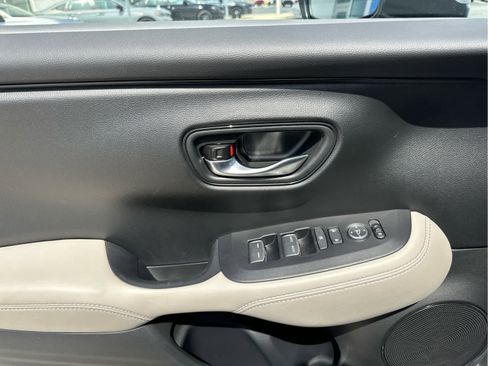 New 2026 Honda HR-V EX-L image 25