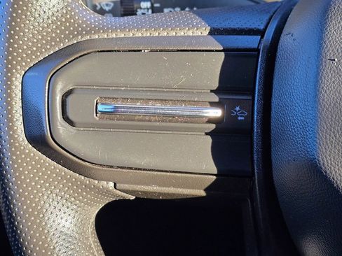 Used 2024 Chevrolet Colorado W/T image 20