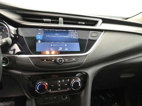 Used 2023 Buick Encore GX Preferred w/ Cold Weather Comfort Package image 18