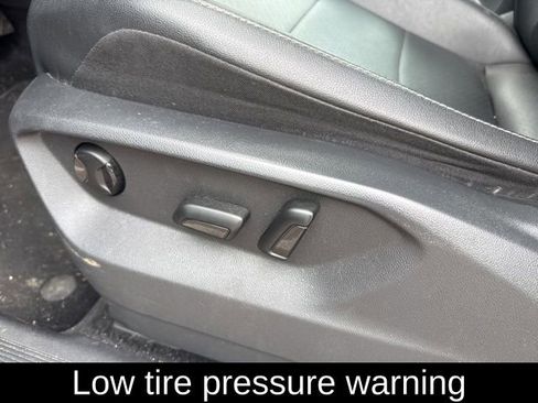 Used 2019 Volkswagen Tiguan SEL AWD/4WD image 10