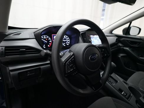 Used 2024 Subaru Crosstrek 2.0i AWD/4WD image 8