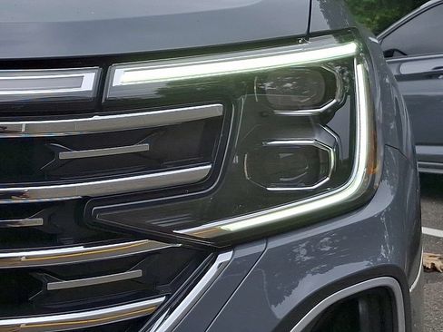 Certified 2026 Volkswagen Atlas SEL AWD/4WD image 9