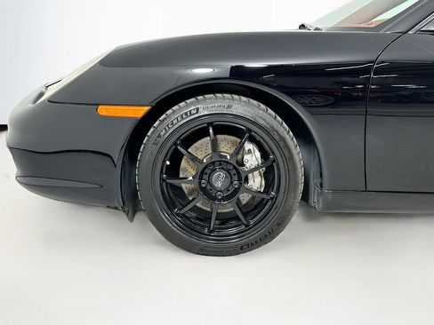 Used 2003 Porsche 911 Carrera 4 AWD/4WD image 16