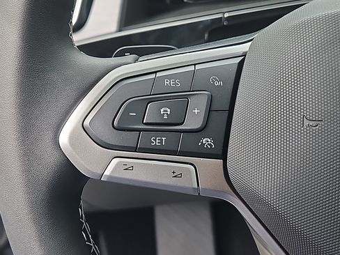New 2026 Volkswagen Atlas Cross Sport SE AWD/4WD image 14