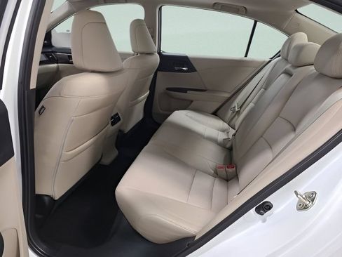 Used 2016 Honda Accord EX-L image 16