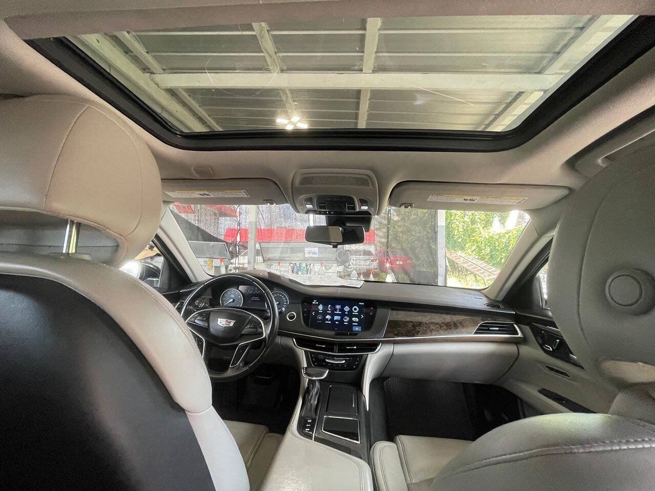 Used 2018 Cadillac CT6 Luxury w/ Active Chassis Package AWD/4WD image 17