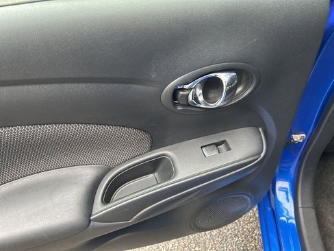 Used 2016 Nissan Versa SV FWD image 25