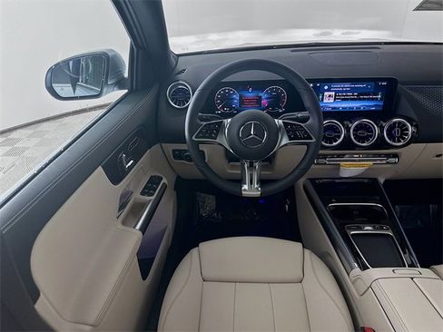New 2026 Mercedes-Benz GLA 250 GLA 250 image 21