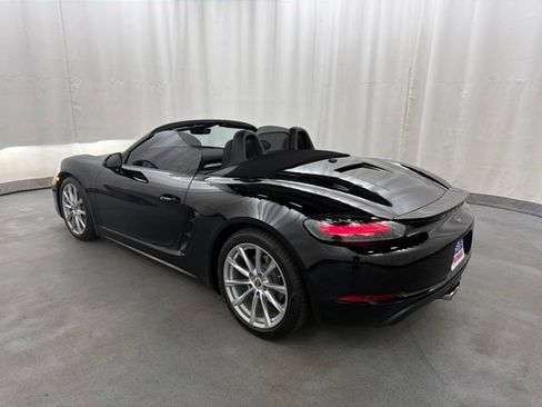 Used 2019 Porsche 718 Boxster RWD image 24