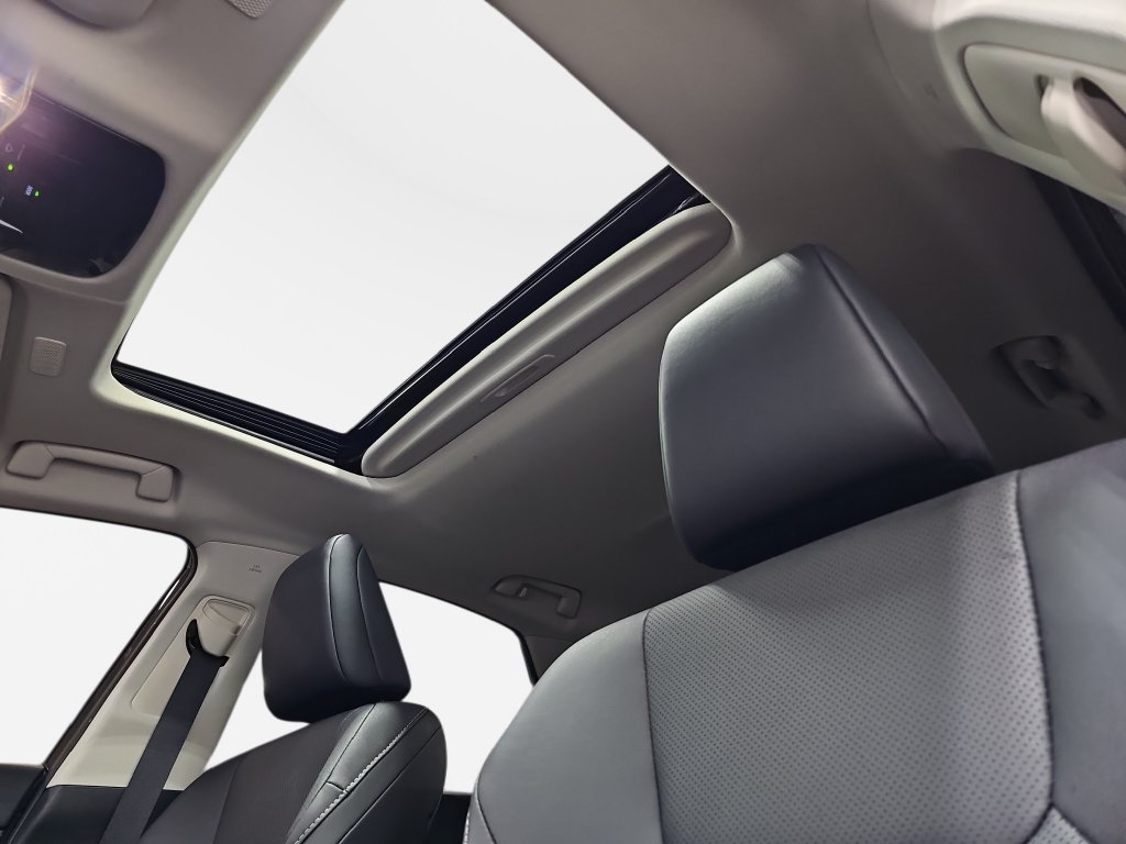 Used 2025 Lexus NX 250 FWD w/ Cold Area Package image 32