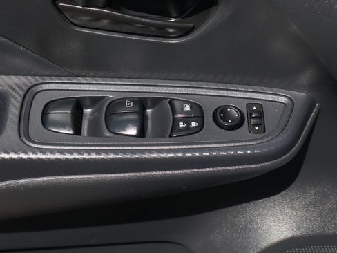 Used 2023 Nissan Versa S w/ S Plus Package FWD image 18
