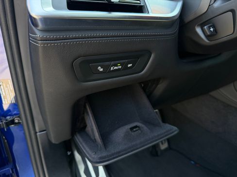 Used 2026 BMW X5 M Competition w/ Executive Package image 83