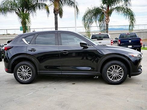 Used 2018 MAZDA CX-5 Sport FWD image 3