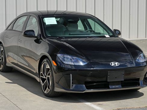 Used 2023 Hyundai Ioniq 6 SEL RWD image 52