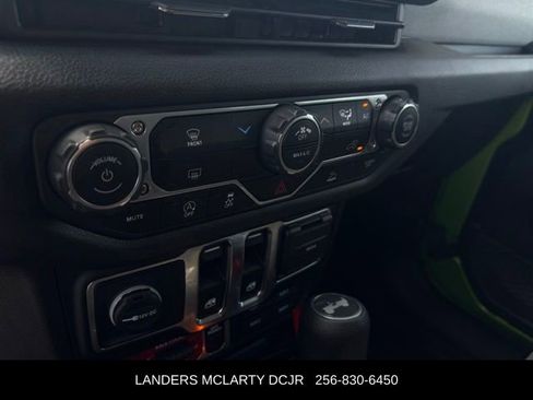 Used 2025 Jeep Wrangler Sport AWD/4WD image 20