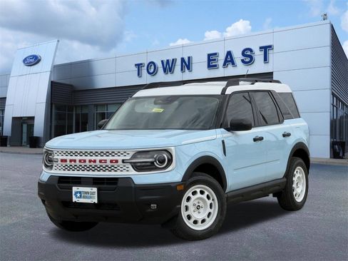 New 2025 Ford Bronco Sport Heritage w/ Convenience Package image 31