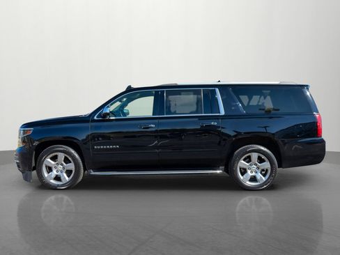 Used 2017 Chevrolet Suburban Premier image 4