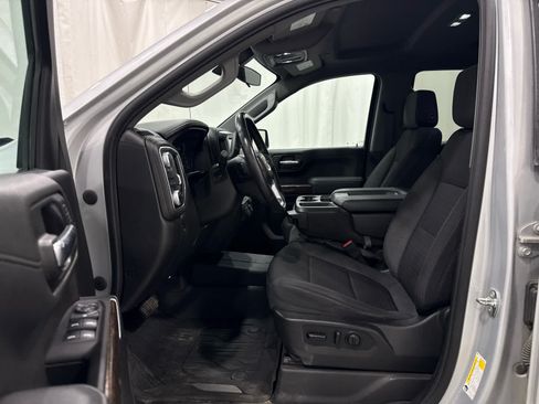 Certified 2020 GMC Sierra 1500 Elevation w/ Elevation Value Package AWD/4WD image 11