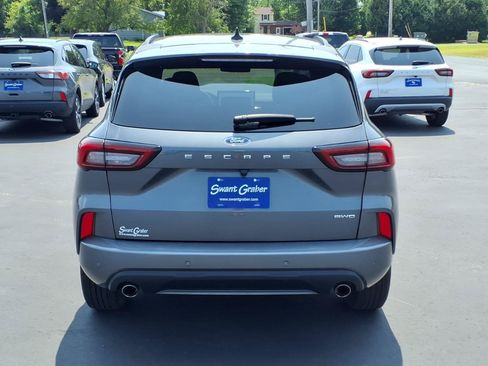 Used 2023 Ford Escape ST-Line Select w/ Tech Pack #2 AWD/4WD image 5